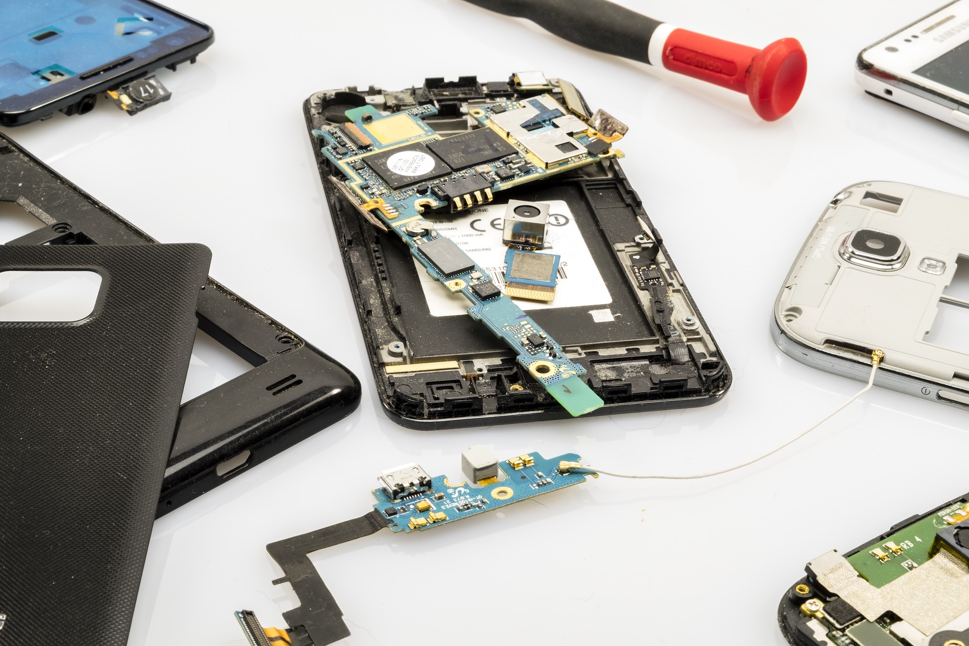Reparatur von defekten Smartphones